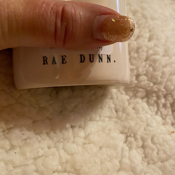 Rae Dunn Easter Candle. - Picture 5 of 5